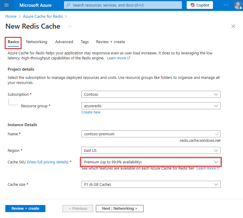Screenshot: Formular zum Erstellen einer Azure Cache for Redis-Ressource.