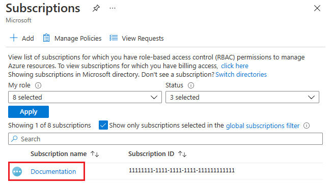 Screenshot der Liste der Abonnements des Azure-Portals, in der ein bestimmtes Abonnement für die Registrierung eines Ressourcenanbieters hervorgehoben ist.