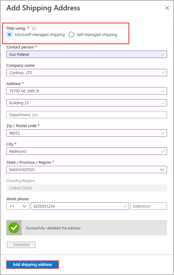 Screenshot: Die Datenfelder auf der Registerkarte „Kontaktdetails“ für einen Data Box-Exportauftrag mit der hervorgehobenen Schaltfläche „Versandadresse hinzufügen“ und der ausgewählten Option „Microsoft Managed Shipping“