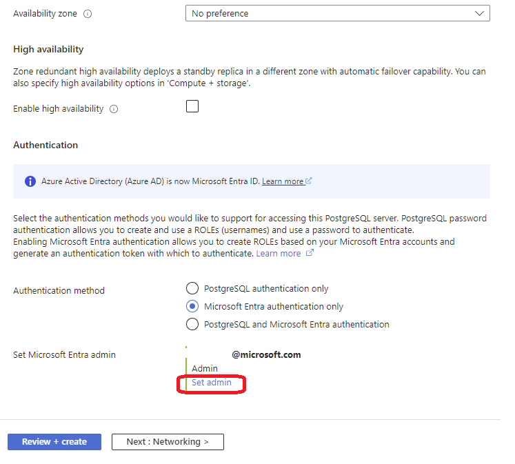 サーバーのプロビジョニング中に Microsoft Entra 管理者を設定するための選択を示すスクリーンショット。