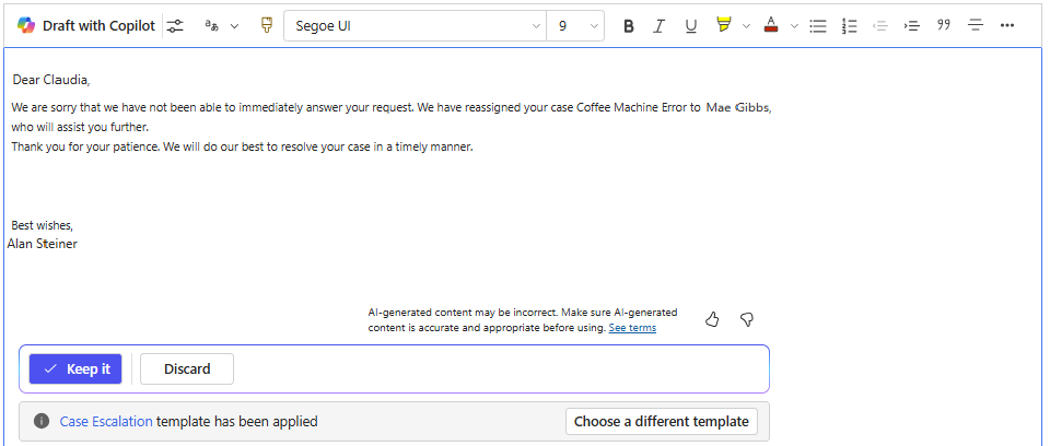 リッチ テキスト エディターでの Copilot 推奨メールの下書きのスクリーンショット。