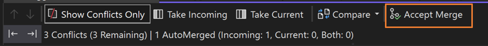 Visual Studio 2022 の [マージの受け入れ] アクションのスクリーンショット。