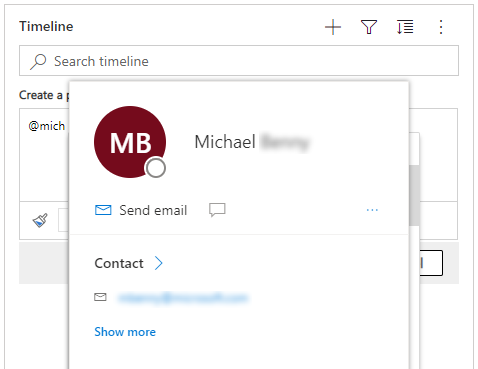 사용자 프로필 카드를 봅니다.
