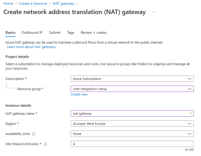 Captura de ecrã do separador Noções básicas na página onde cria um gateway NAT.