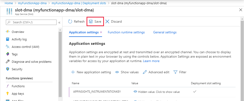 A captura de tela mostra como salvar a configuração do slot de implantação.